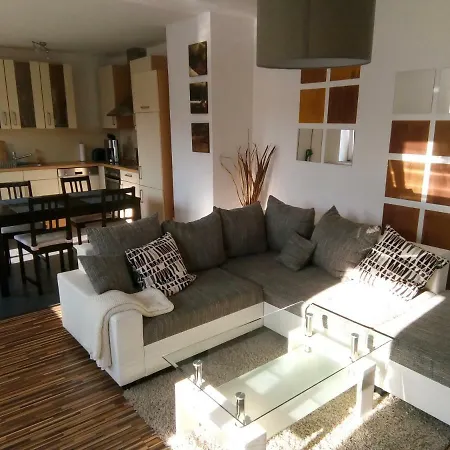 Ferienwohnung Nauw Apartment *